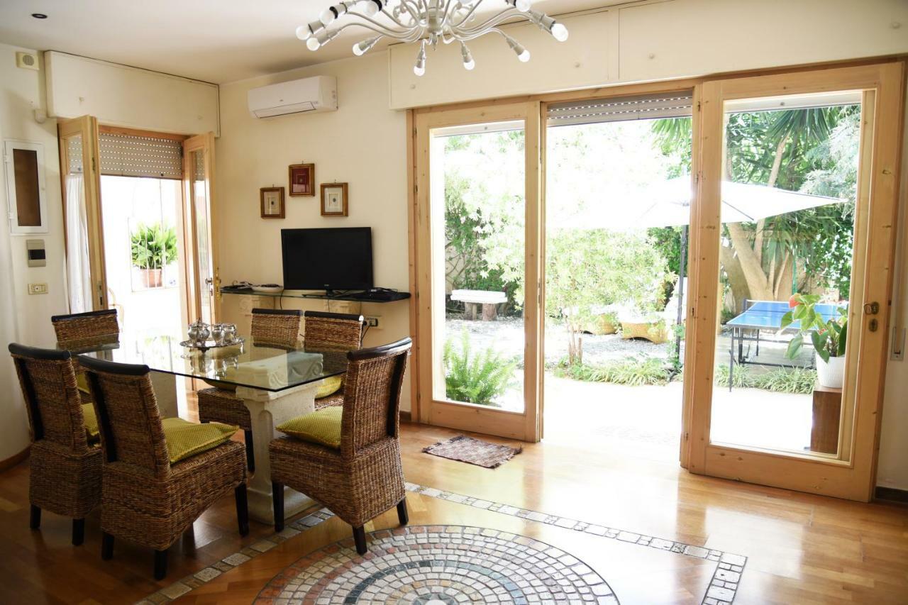 B&B Al Vecchio Glicine Torre Canne Dış mekan fotoğraf
